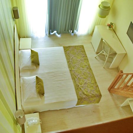 Ouril Hotel Julia Santa Maria Εξωτερικό φωτογραφία