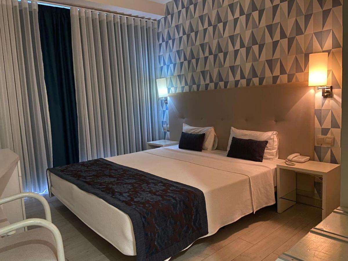 Ouril Hotel Julia Santa Maria Εξωτερικό φωτογραφία