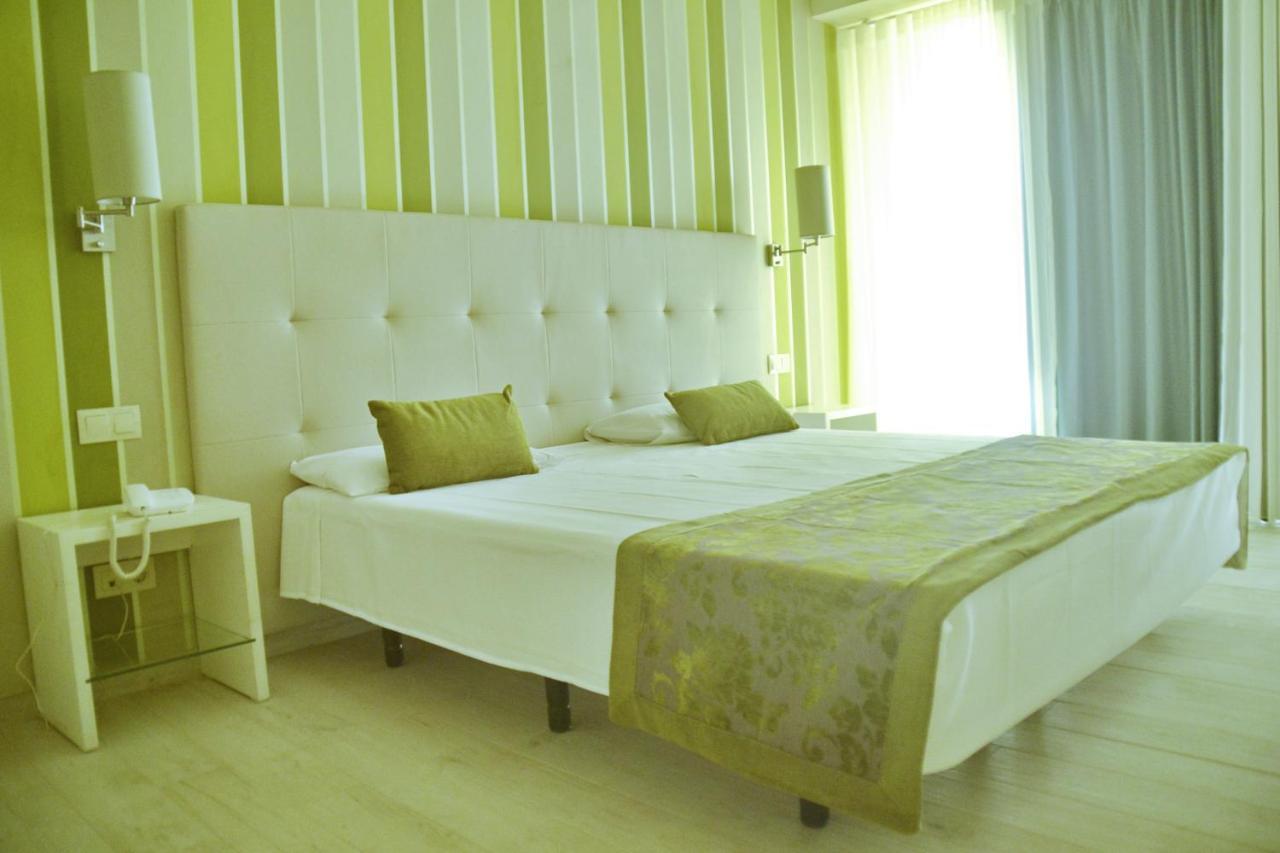 Ouril Hotel Julia Santa Maria Εξωτερικό φωτογραφία