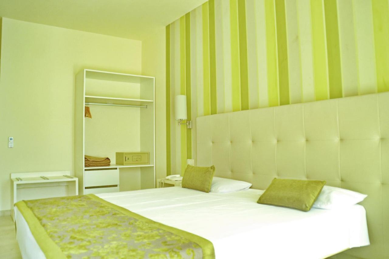 Ouril Hotel Julia Santa Maria Εξωτερικό φωτογραφία