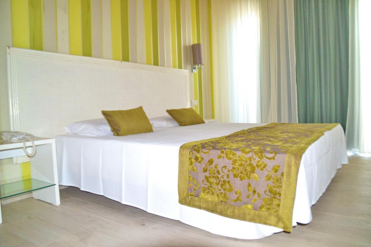 Ouril Hotel Julia Santa Maria Εξωτερικό φωτογραφία