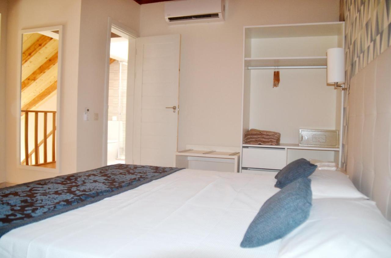 Ouril Hotel Julia Santa Maria Εξωτερικό φωτογραφία