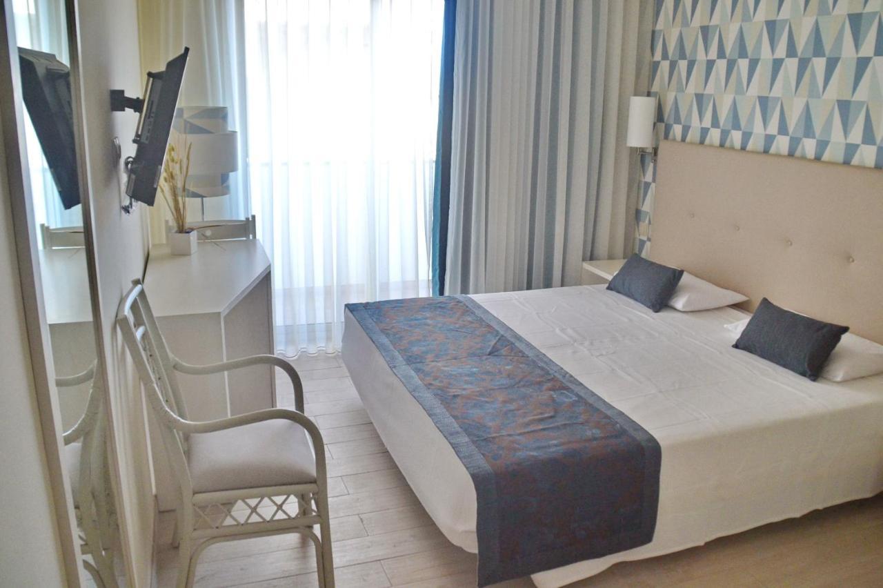 Ouril Hotel Julia Santa Maria Εξωτερικό φωτογραφία
