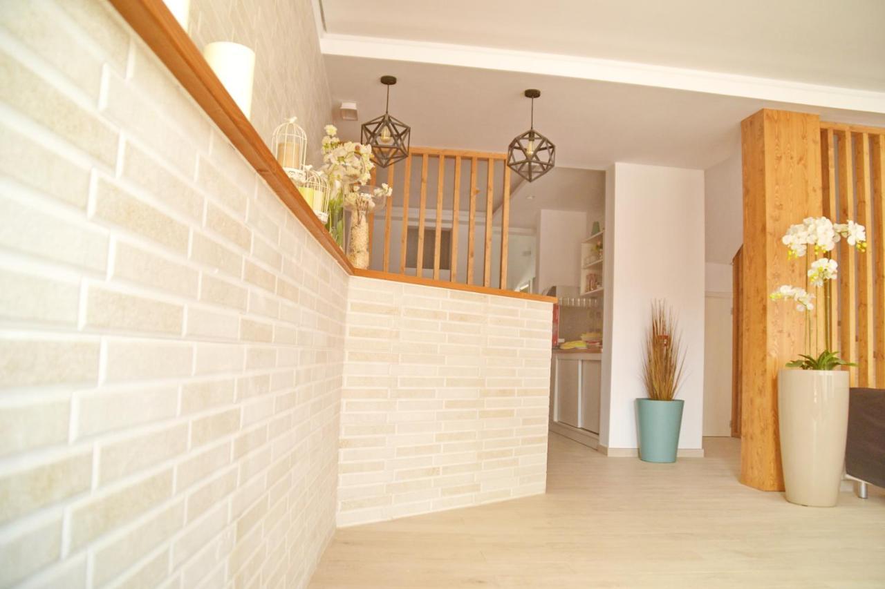 Ouril Hotel Julia Santa Maria Εξωτερικό φωτογραφία