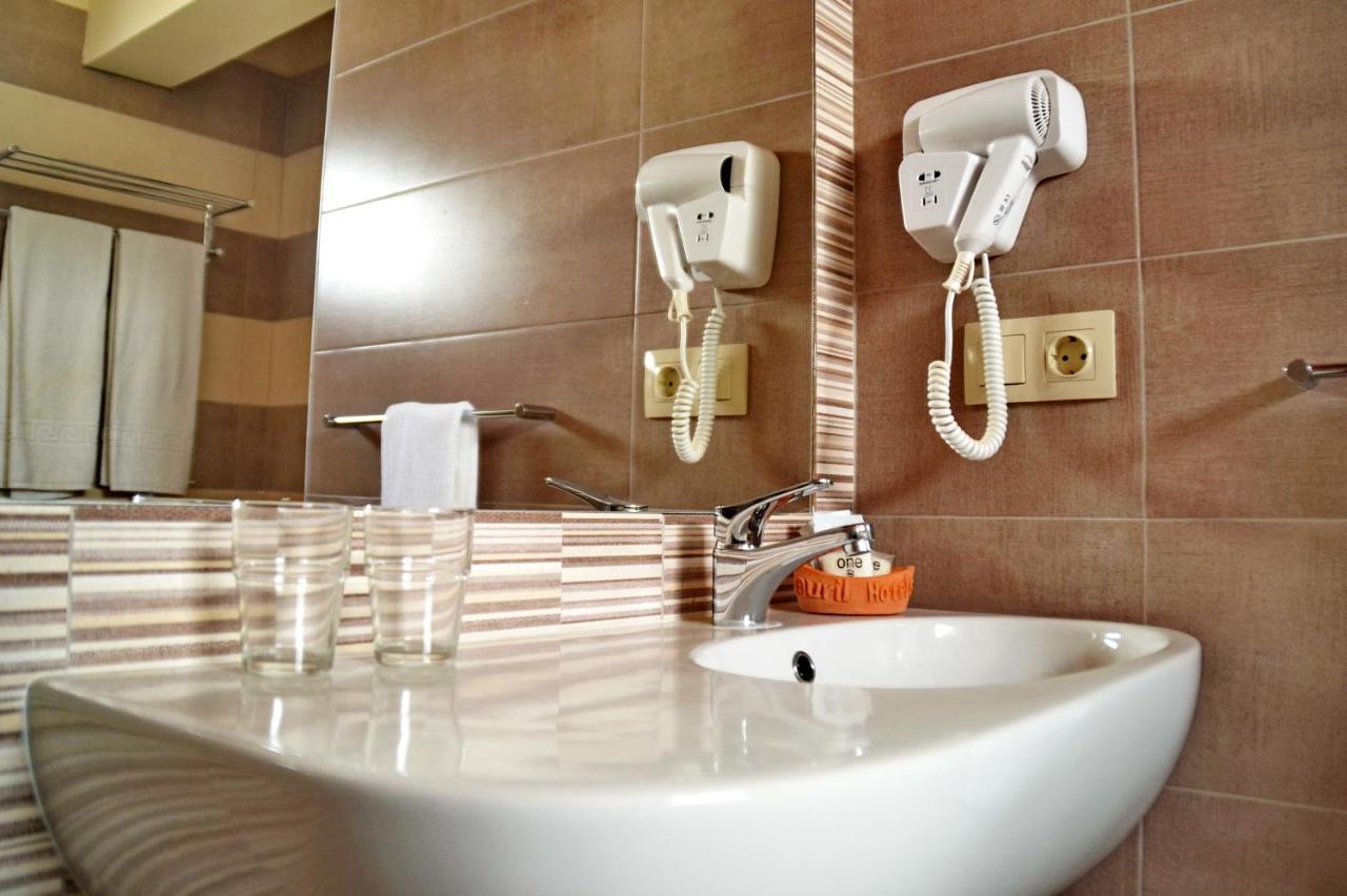 Ouril Hotel Julia Santa Maria Εξωτερικό φωτογραφία